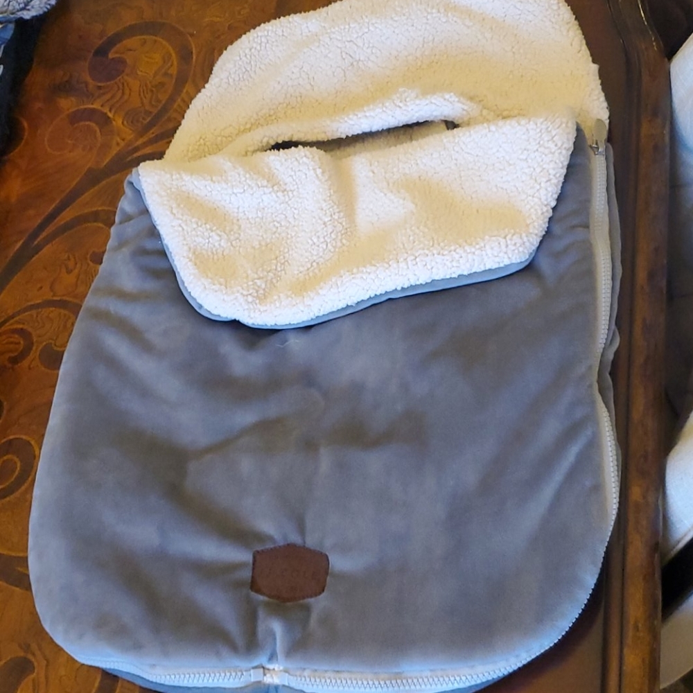 Stroller nest